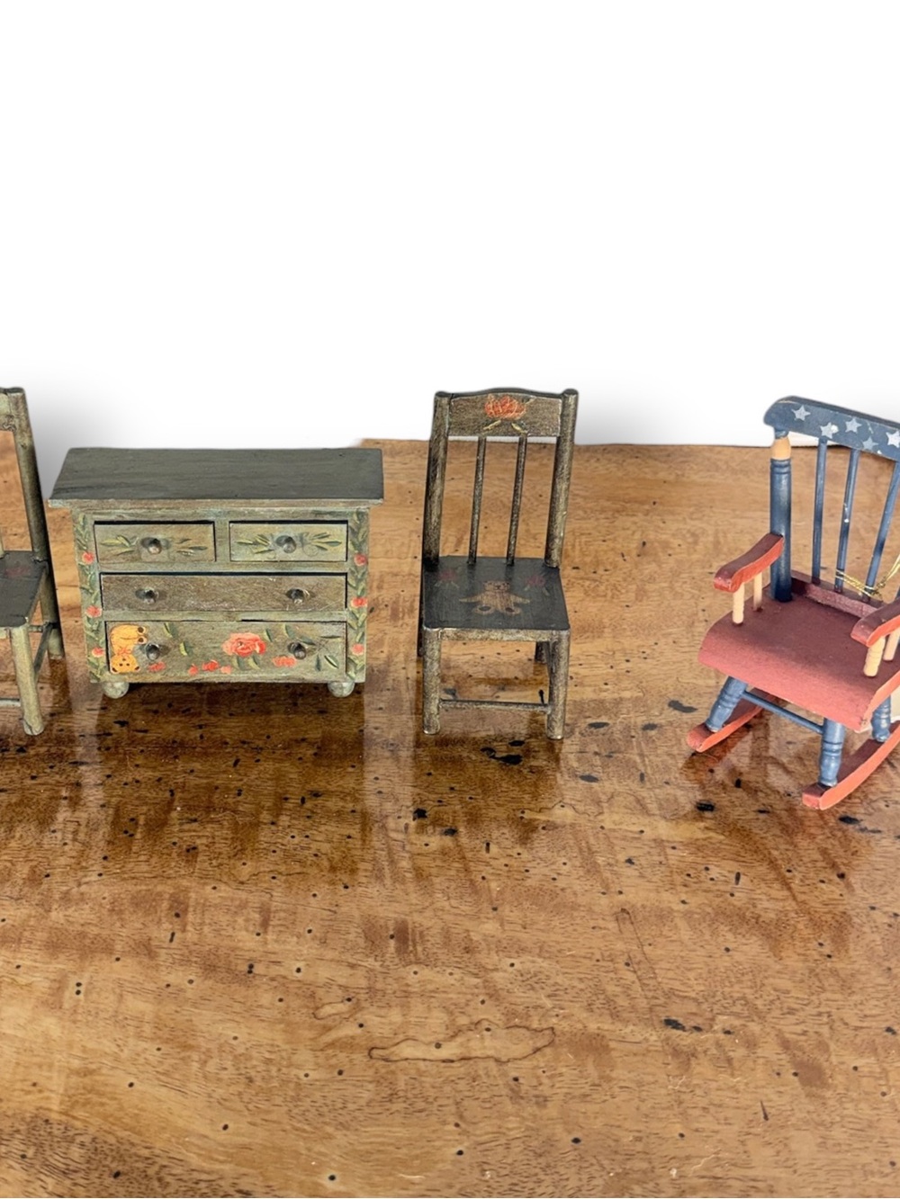 Wooden Doll Furniture Pieces Hand Painted Russ Ode To America Lot of 4 VTG Rare